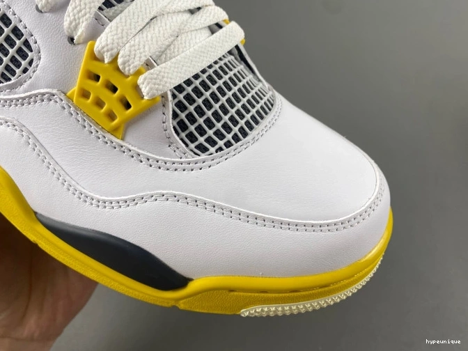 HYPE 4 AQ9129-101 Sulfur Jordan WNNS Vivid Air 0821
